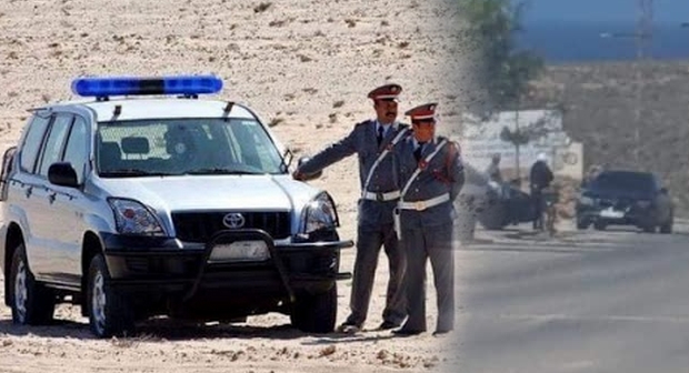 السلطات العمومية بميراللفت توقف سيارتين قادمتين من مراكش  وسيارة لسياح ألمان