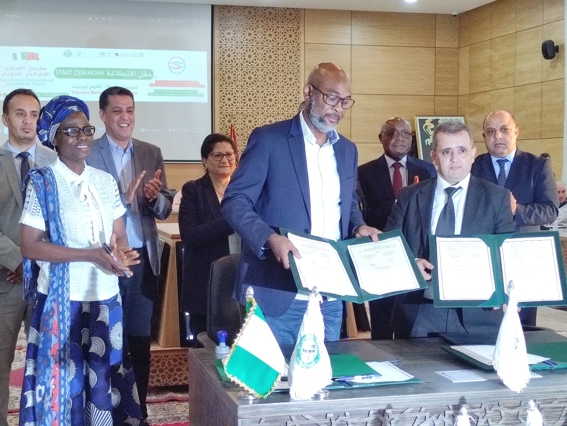 توقيع إتفاقية مشروع مهم بين المجلس الإقليمي لتزنيت ومدينة شومولوباريكا بولاية ليغوس بنيجيريا